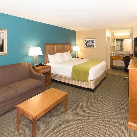Best Western Charleston Inn Экстерьер фото